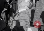 Standbild Polizisten Washington DC USA, 1953, aus Sekunde 28 historischem Filmmaterial Videoclip 65675040140