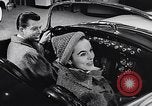 Image salon automobile New York United States USA, 1953, de la seconde 39 séquences d'archives historiques vidéo 65675040142