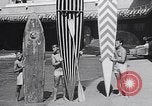 Standbild Skispringen United States USA, 1953, aus Sekunde 49 historischem Filmmaterial Videoclip 65675040143