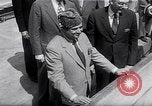 Standbild Präsident Eisenhower Baltimore Maryland USA, 1953, aus Sekunde 28 historischem Filmmaterial Videoclip 65675040145