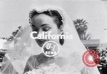 Standbild Hollywood Schauspielerin Ann Blyth heiratet James McNulty California United States USA, 1953, aus Sekunde 3 historischem Filmmaterial Videoclip 65675040147