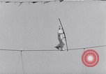 Standbild Athleten New Jersey United States USA, 1953, aus Sekunde 45 historischem Filmmaterial Videoclip 65675040149