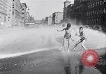 Standbild American Hitzewellen und Blizzards United States USA, 1953, aus Sekunde 41 historischem Filmmaterial Videoclip 65675040150