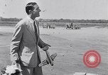 Image diplomate britannique Alfred Hall Canada, 1953, de la seconde 7 séquences d'archives historiques vidéo 65675040152