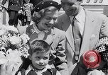Image diplomate britannique Alfred Hall Canada, 1953, de la seconde 26 séquences d'archives historiques vidéo 65675040152