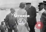 Immagine di La Gran Bretagna è Segretario di Stato per gli affari esteri Eden Atene GRECIA, 1953, secondo 4 filmato di repertorio 65675040153