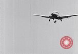 Immagine di In aereo Santa Monica California USA, 1953, secondo 7 filmato di repertorio 65675040160