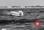 Immagine di In aereo Santa Monica California USA, 1953, secondo 20 filmato di repertorio 65675040160