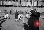 Immagine di Giants contro i Lions football New York City USA, 1953, secondo 7 filmato di repertorio 65675040171