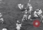 Immagine di Giants contro i Lions football New York City USA, 1953, secondo 17 filmato di repertorio 65675040171