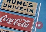 Standbild Automobil service Stationen United States USA, 1958, aus Sekunde 9 historischem Filmmaterial Videoclip 65675040181