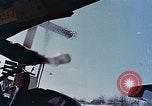Standbild Automobil service Stationen United States USA, 1958, aus Sekunde 29 historischem Filmmaterial Videoclip 65675040181