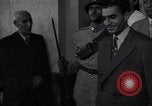 Immagine di Scià dell'Iran Tehran Iran, 1951, secondo 28 filmato di repertorio 65675040185
