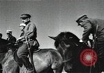 Image Home Guard Républiques Cosaques train dans Seconde Guerre Mondiale L'Union soviétique, 1941, de la seconde 13 séquences d'archives historiques vidéo 65675040201