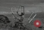 Standbild Weizenfeld Sowjetunion, 1941, aus Sekunde 25 historischem Filmmaterial Videoclip 65675040204