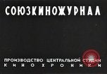 Image Les dirigeants soviétiques d'exhorter les gens à soutenir l'effort de guerre en Seconde Guerre Mondiale L'Union soviétique, 1941, de la seconde 8 séquences d'archives historiques vidéo 65675040207