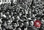 Image Les dirigeants soviétiques d'exhorter les gens à soutenir l'effort de guerre en Seconde Guerre Mondiale L'Union soviétique, 1941, de la seconde 43 séquences d'archives historiques vidéo 65675040207