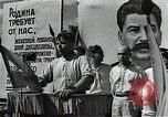 Image Les dirigeants soviétiques d'exhorter les gens à soutenir l'effort de guerre en Seconde Guerre Mondiale L'Union soviétique, 1941, de la seconde 45 séquences d'archives historiques vidéo 65675040207
