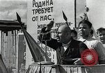 Image Les dirigeants soviétiques d'exhorter les gens à soutenir l'effort de guerre en Seconde Guerre Mondiale L'Union soviétique, 1941, de la seconde 53 séquences d'archives historiques vidéo 65675040207