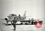 Immagine di F-86A velocità record Muroc California USA, 1948, secondo 4 filmato di repertorio 65675040231
