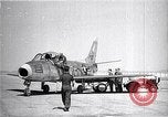 Immagine di F-86A velocità record Muroc California USA, 1948, secondo 5 filmato di repertorio 65675040231