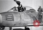 Immagine di F-86A velocità record Muroc California USA, 1948, secondo 23 filmato di repertorio 65675040231