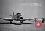Immagine di F-86A velocità record Muroc California USA, 1948, secondo 60 filmato di repertorio 65675040231