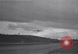 Immagine di YB-49 e B-52 Muroc California USA, 1952, secondo 35 filmato di repertorio 65675040232