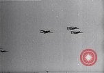 Standbild Airborne Operations United States USA, 1950, aus Sekunde 8 historischem Filmmaterial Videoclip 65675040234