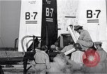 Standbild amerikanischen V2-Rakete Cocoa Florida USA, 1950, aus Sekunde 58 historischem Filmmaterial Videoclip 65675040235