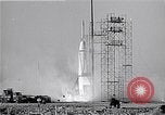 Immagine di American V2 rocket Cocoa Florida USA, 1950, secondo 20 filmato di repertorio 65675040237