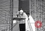 Immagine di Razzo a lancio di stand Cocoa Florida USA, 1950, secondo 31 filmato di repertorio 65675040239