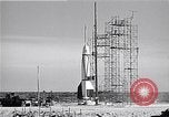 Immagine di V-2 rocket Cocoa Florida USA, 1950, secondo 29 filmato di repertorio 65675040240