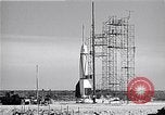 Immagine di V-2 rocket Cocoa Florida USA, 1950, secondo 36 filmato di repertorio 65675040240
