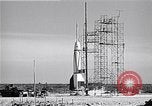 Immagine di V-2 rocket Cocoa Florida USA, 1950, secondo 40 filmato di repertorio 65675040240