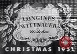 Immagine di Longines watch annuncio United States USA, 1951, secondo 4 filmato di repertorio 65675040243