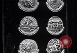 Immagine di Longines watch annuncio United States USA, 1951, secondo 28 filmato di repertorio 65675040243
