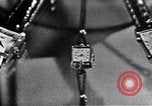 Immagine di Longines watch annuncio United States USA, 1951, secondo 54 filmato di repertorio 65675040243