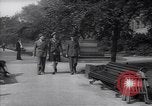Standbild Brigadier General McLean London England Vereinigtes Königreich, 1944, aus Sekunde 15 historischem Filmmaterial Videoclip 65675040270