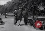 Standbild Brigadier General McLean London England Vereinigtes Königreich, 1944, aus Sekunde 20 historischem Filmmaterial Videoclip 65675040270