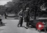 Standbild Brigadier General McLean London England Vereinigtes Königreich, 1944, aus Sekunde 21 historischem Filmmaterial Videoclip 65675040270