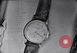 Standbild Frank Knight Werbung Longines Uhren United States USA, 1954, aus Sekunde 50 historischem Filmmaterial Videoclip 65675040290