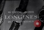 Standbild Frank Knight Werbung Longines Uhren United States USA, 1954, aus Sekunde 60 historischem Filmmaterial Videoclip 65675040290