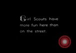 Immagine di Girl Scouts Manhattan New York City USA, 1930, secondo 1 filmato di repertorio 65675040295