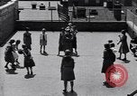 Immagine di Girl Scouts Manhattan New York City USA, 1930, secondo 9 filmato di repertorio 65675040295