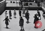 Immagine di Girl Scouts Manhattan New York City USA, 1930, secondo 10 filmato di repertorio 65675040295