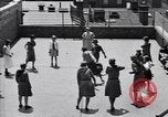 Immagine di Girl Scouts Manhattan New York City USA, 1930, secondo 13 filmato di repertorio 65675040295