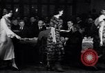 Immagine di Sacerdote New York City USA, 1930, secondo 22 filmato di repertorio 65675040296