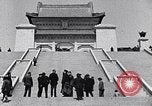 Immagine di Piano di appoggio di Sun Yat-sen Nanchino Cina, 1937, secondo 54 filmato di repertorio 65675040299