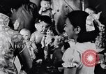 Standbild Verwestlichung Chinas zeigt Frauen shopping und arbeiten China, 1937, aus Sekunde 42 historischem Filmmaterial Videoclip 65675040305